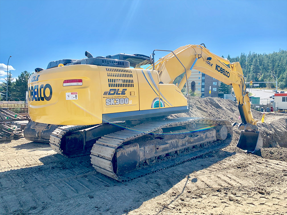 Kamloops property – excavator machine